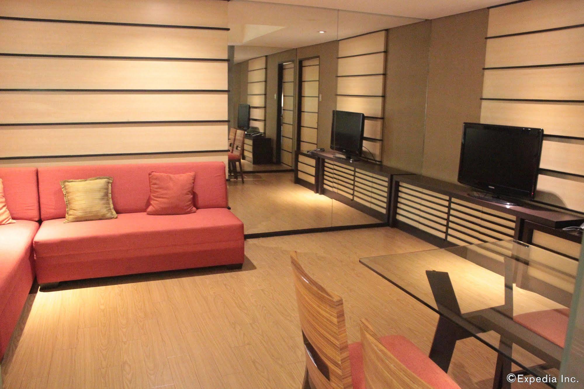 Soleste Suites Ciudad Quezon Exterior foto