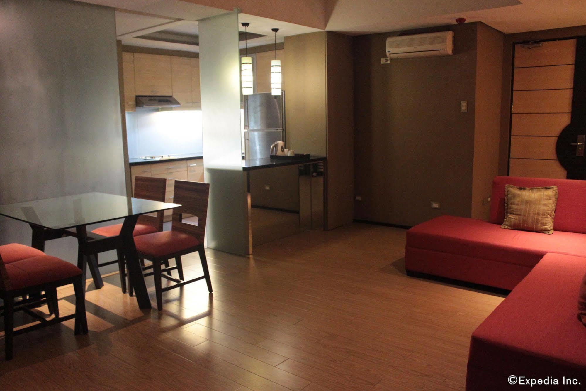 Soleste Suites Ciudad Quezon Exterior foto